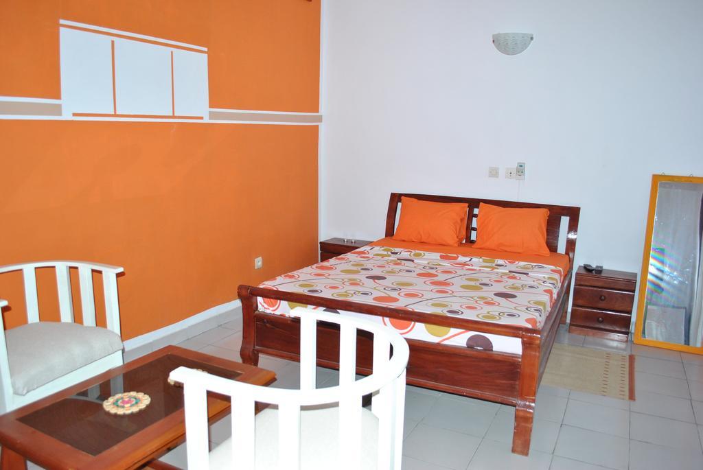Hotel Lagrande-Vi Abiyán Habitación foto